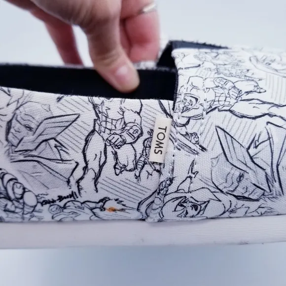 Toms x Marvel Collab White Concept Art Print  Canvas Slip-On Shoes Men's 11