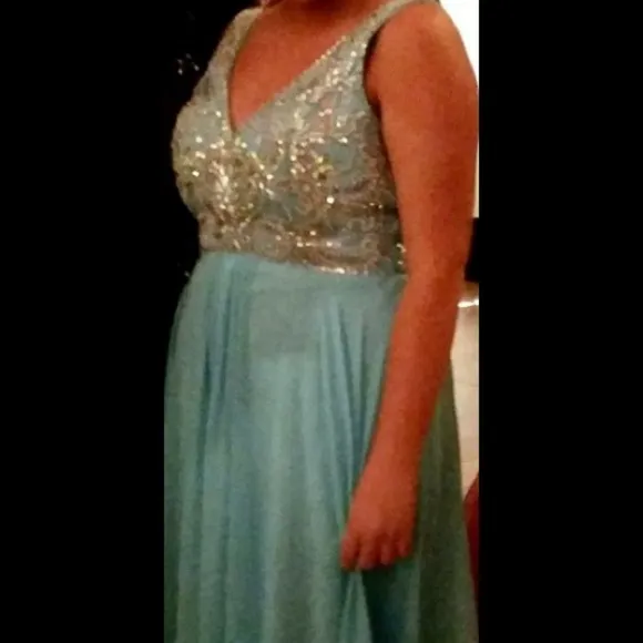Tony Bowls prom dress