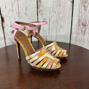 Tory Burch Muted Floral ankle strap strapoy 5”Heels size 7 Never worn