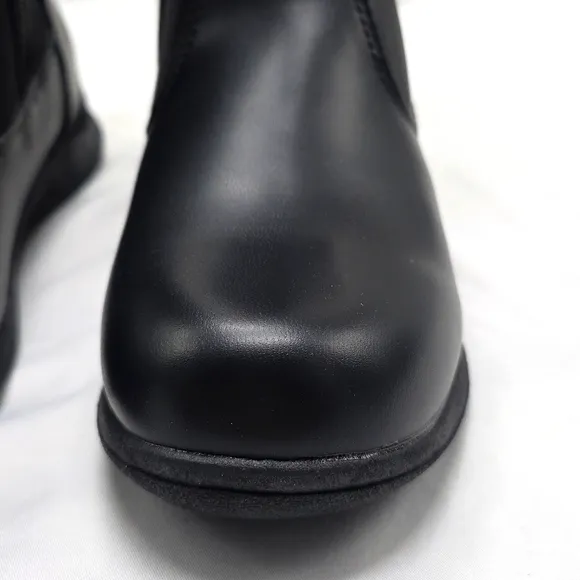 Totes Edgen ThermoLite Black Winter Ladies 7 W Boots New In Box