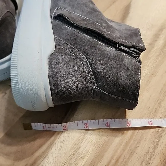 TRASK LILA ZIPPER HIDDEN ZIP PLATFORM SNEAKERS BOOTIE WOMAN 7 NWOB WATERPROOF