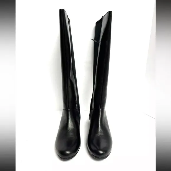 Trotters Women’s Misty Tall Black Leather Boots, Size 8.5 Narrow.