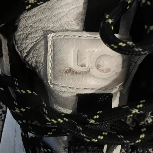 UGG Adirondack Waterproof Meridian Leather Hiker / Snow Boots