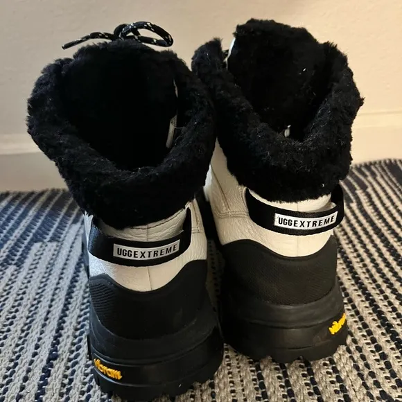 UGG Adirondack Waterproof Meridian Leather Hiker / Snow Boots