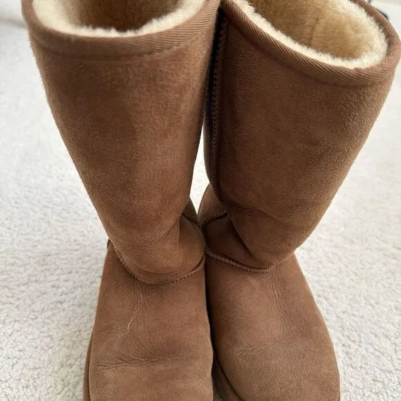 UGG Australia Girls Brown Classic Tall Winter Boots Leather Sheepskin Lined Sz 6