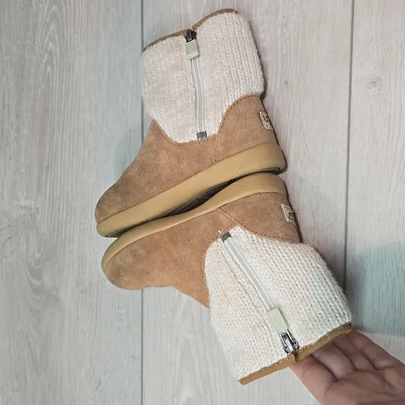 Ugg Australia Kids Girl Cozy Knit Tan Leather Boots Shoes Sz 7 Toddler