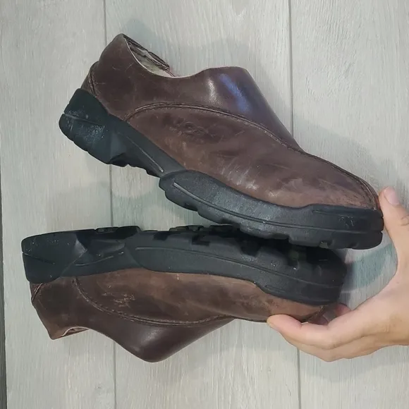 Ugg Australia Mens Loafer Insulated Lines boots shoes sz 8