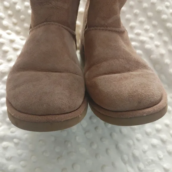 Ugg Australia Short Boots Size 5 Women