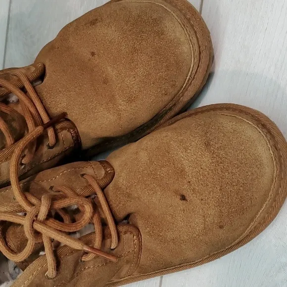 Ugg Australia Women Naumel II Leather Insulated Lined boots sneakers shoes sz 5