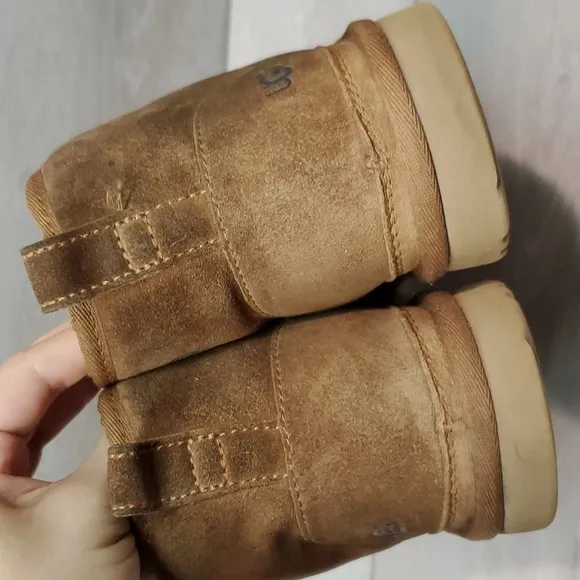 Ugg Australia Women Naumel II Leather Insulated Lined boots sneakers shoes sz 5