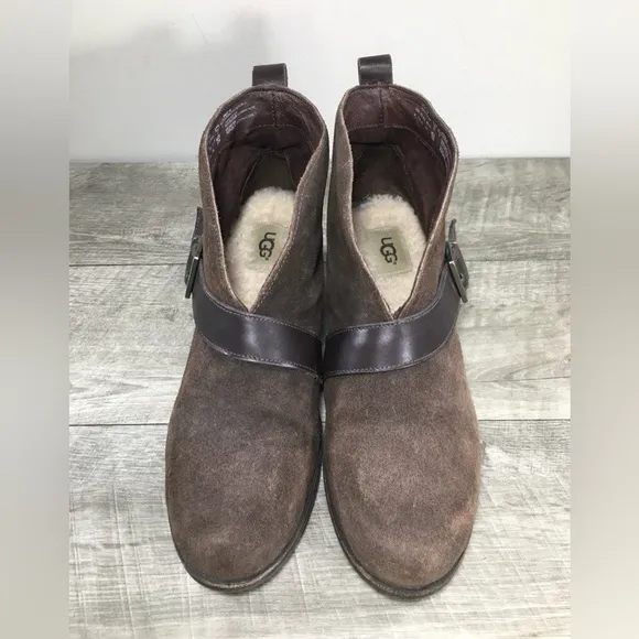 UGG Australia Wright Belted Suede Ankle Harness Shearling Boots 1014184 Size 9
