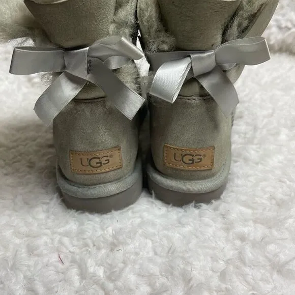 Ugg Baley short boots leather gray suede short boots with sheep skin lin…