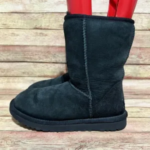 Ugg Black Classic Short ll Boots