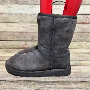 Ugg Brown Suede Classic Short Boots