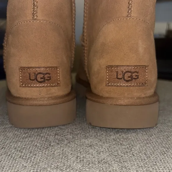 UGG Brown Suede Suhenny Tall Boots sz 9 NEW