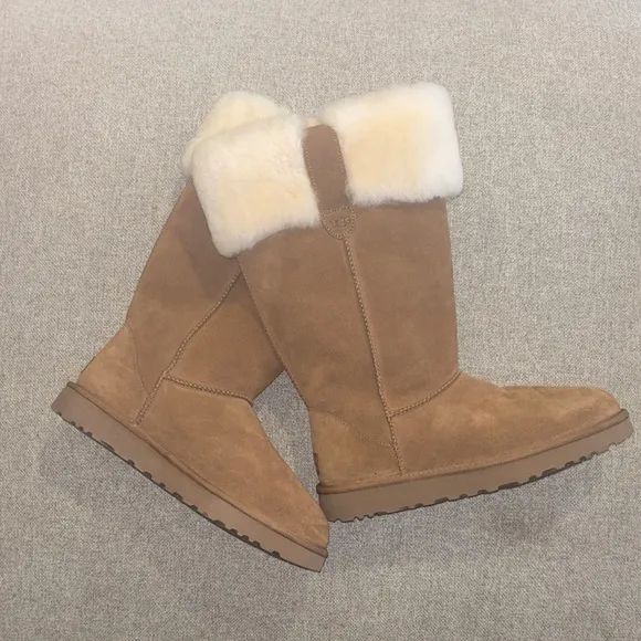 UGG Brown Suede Suhenny Tall Boots sz 9 NEW