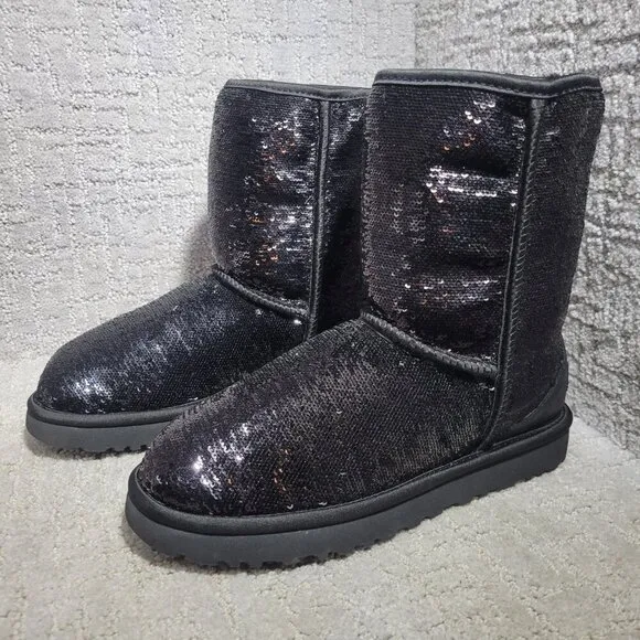 UGG Classic Short Cosmos Sequin Women's Size 7 US Black Gunmetal Shearling Boots