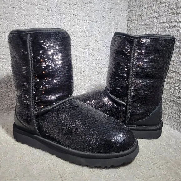 UGG Classic Short Cosmos Sequin Women's Size 7 US Black Gunmetal Shearling Boots