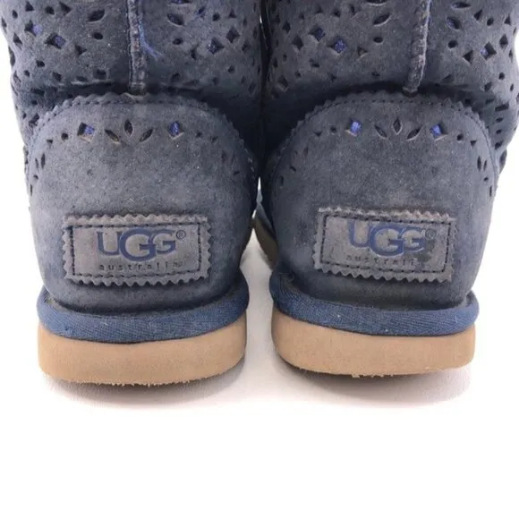 UGG Classic Short Flora Perforated Winter Boots 6