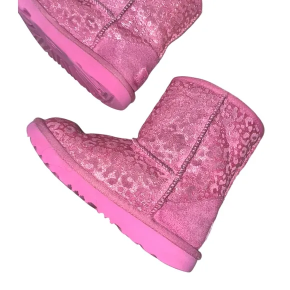 UGG classic short PINK Leopard suede boots girl’s size 12
