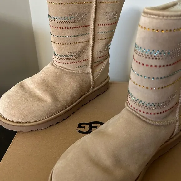 UGG Classic Short Serape bling Boots *New in Box*£