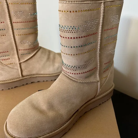UGG Classic Short Serape bling Boots *New in Box*£