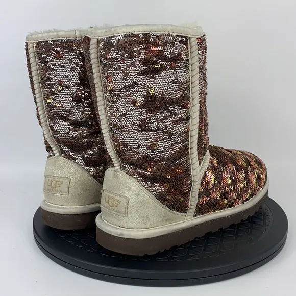 Ugg Classic Short Sparkles 3353 Reversible Sequin Boots Copper Women's Size  6