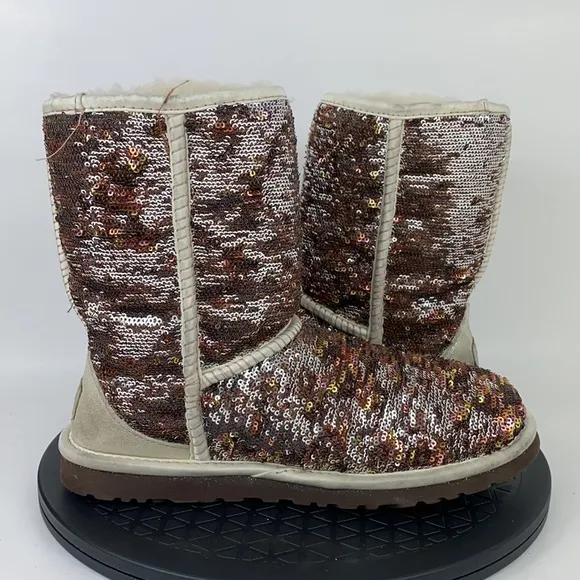 Ugg Classic Short Sparkles 3353 Reversible Sequin Boots Copper Women's Size  6