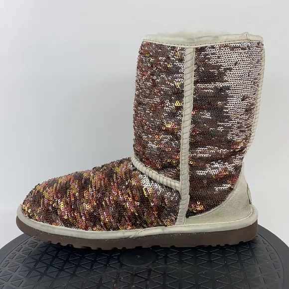 Ugg Classic Short Sparkles 3353 Reversible Sequin Boots Copper Women's Size  6