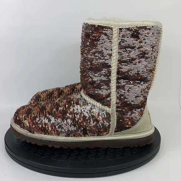 Ugg Classic Short Sparkles 3353 Reversible Sequin Boots Copper Women's Size  6