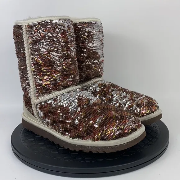 Ugg Classic Short Sparkles 3353 Reversible Sequin Boots Copper Women's Size  6