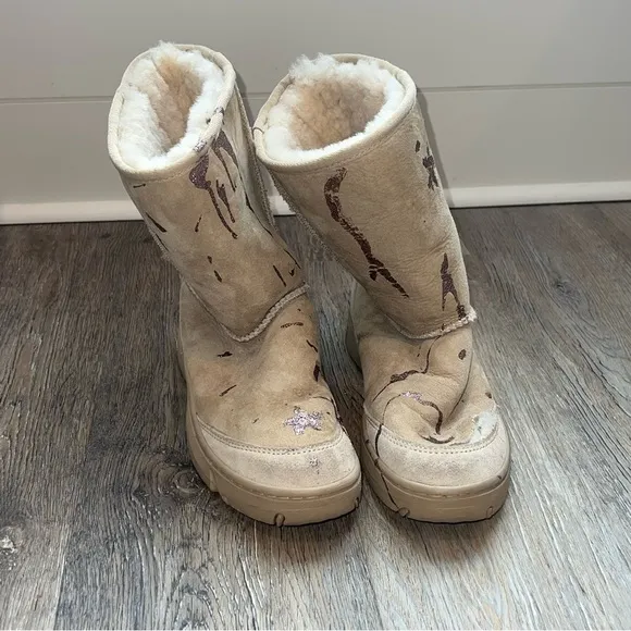 Ugg classic Ultimate Short boots with glitter DIY design