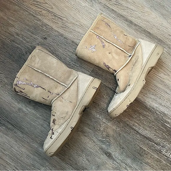 Ugg classic Ultimate Short boots with glitter DIY design