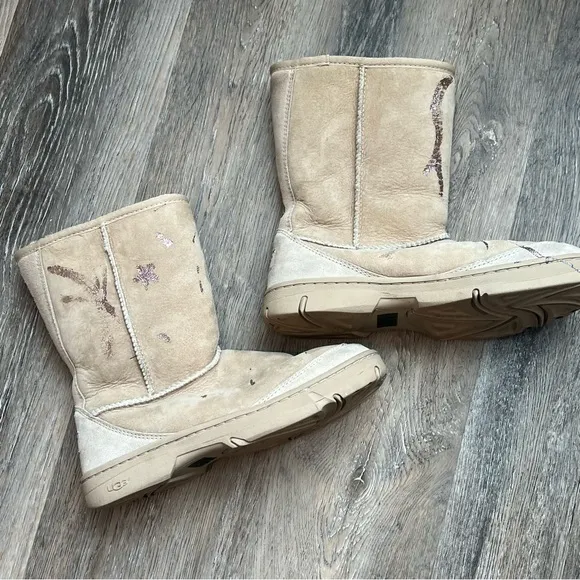 Ugg classic Ultimate Short boots with glitter DIY design