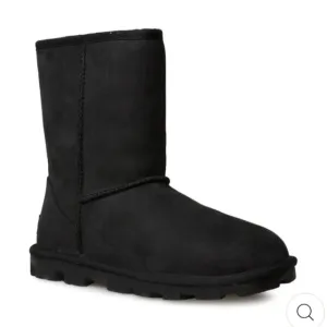 UGG Essential Short Leather Black Boots