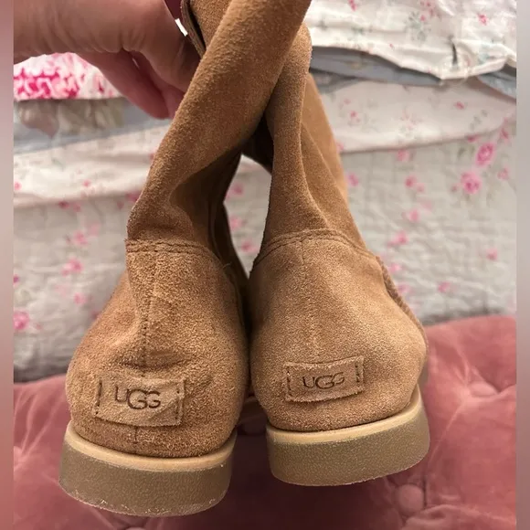 UGG Josefene Short Suede Leather Boots Chestnut Brown Women's Size 9.5 EUC