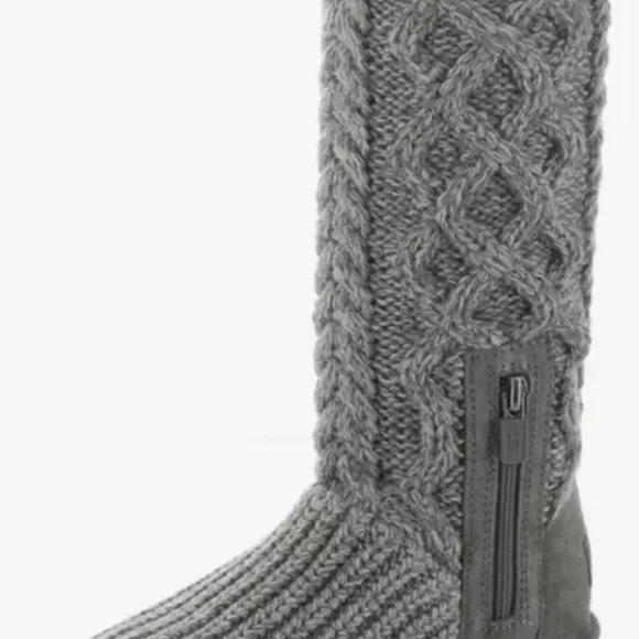 UGG Kids Girls Classic Cabled Knit Grey Sweater Boots Tall/Short Youth 1