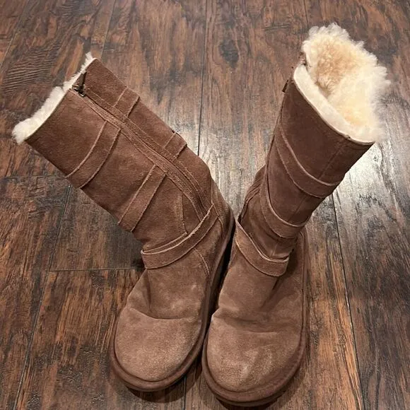 Ugg Maddie chocolate brown tall boots size 6 in GUC
