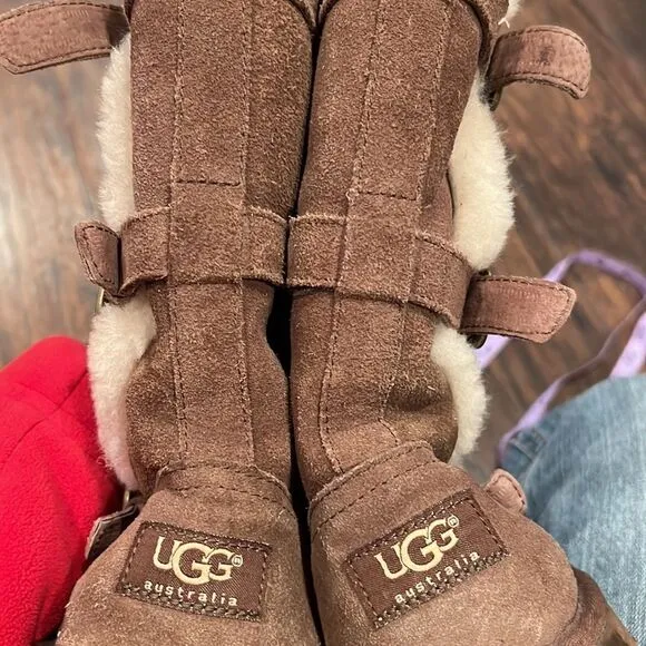 Ugg Maddie chocolate brown tall boots size 6 in GUC