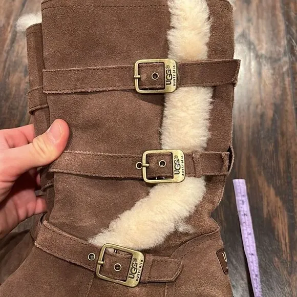 Ugg Maddie chocolate brown tall boots size 6 in GUC