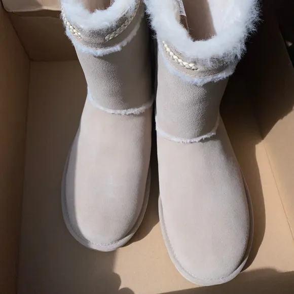 UGG New Boots women size 10