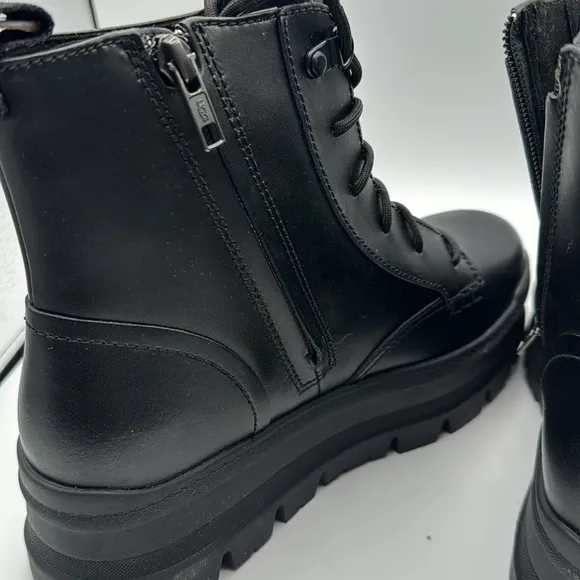 UGG SIDNEE BLACK WATERPROOF LEATHER COMBAT SHORT BOOTS*