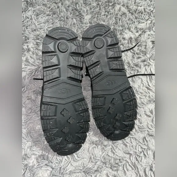 UGG Sidnee combat boot 150
