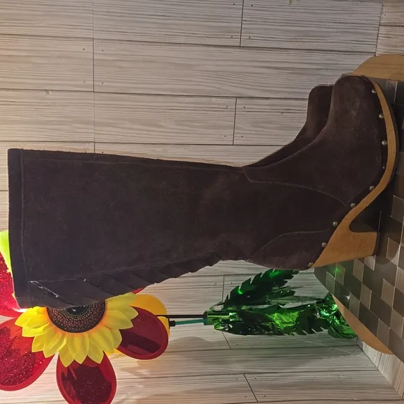 Ugg tall rumor suede lattice tall boots