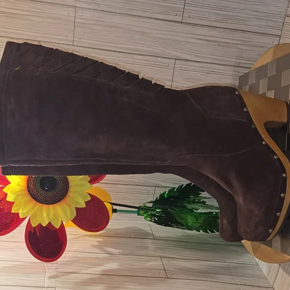 Ugg tall rumor suede lattice tall boots