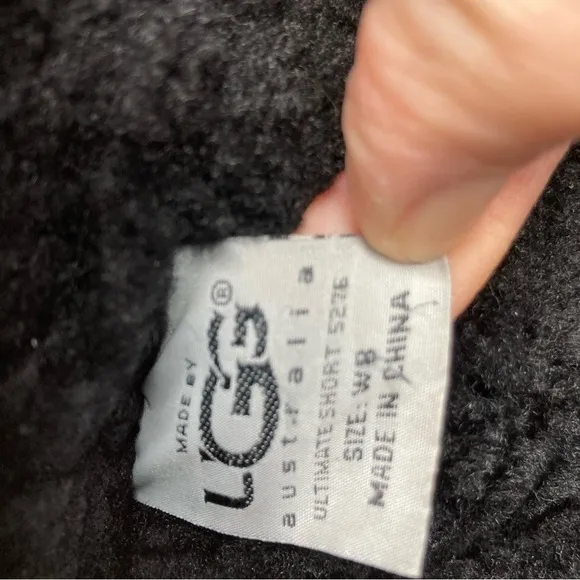 UGG ultimate short black boots size 8