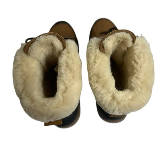 UGG Women's Adirondack Ill Waterproof Boots, SIZE 6.5