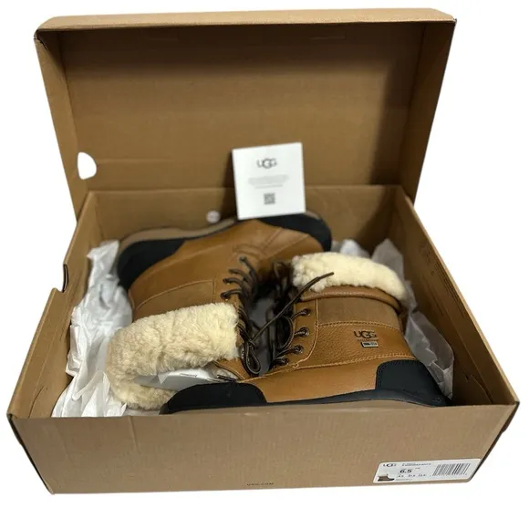 UGG Women's Adirondack Ill Waterproof Boots, SIZE 6.5