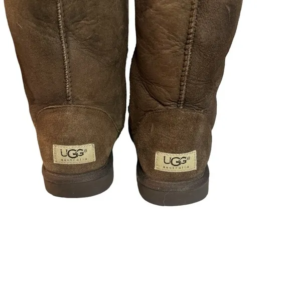 UGG Women’s Classic Boots Mid-Calf 100% Suede Sheep Fur Tan Brown Beach Boho