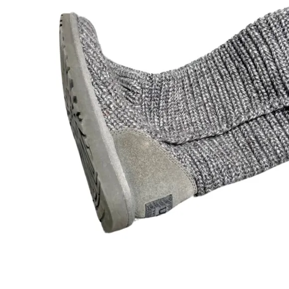 UGG Women's Classic Cardy Tall Knit Acrylic Winter Button Boots